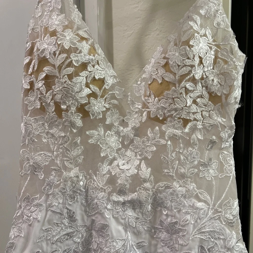 Mermaid Wedding Dress - Picture 3 of 7